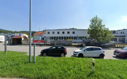 Foto von Fotovoltaik-Solartsromanlage