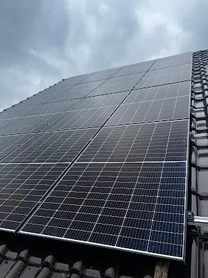 Foto von HET Solar