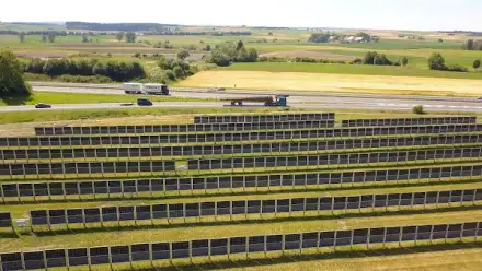 Foto von Solarpark Aasen