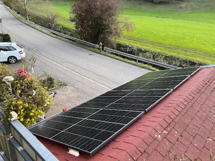 Foto von Solisar Solar