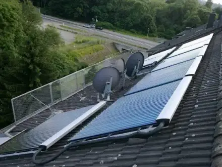 Foto von SUNTHERMS Wärmepumpentechnik - Fußbodenheizung - Badsanierung - Alt & Neubausanierung - Meisterbetrieb