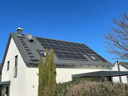 Foto von Willing Elektro & Batterien | Photovoltaik Ladestationen